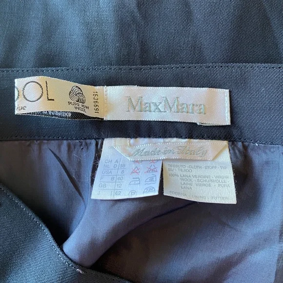 MaxMara 100% Virgin Wool Navy Pencil Skirt - Picture 6 of 10